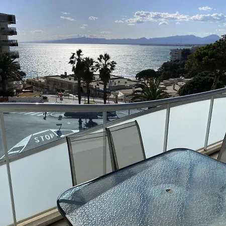 Apartment For A Les Ones